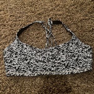Lululemon sports bra idk the name